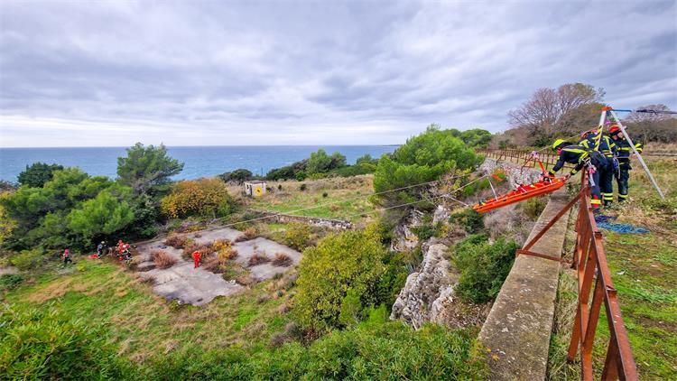 Slika /slike/Vijesti/Osposobljavanje vatrogasaca Istarske zupanije (7).jpeg